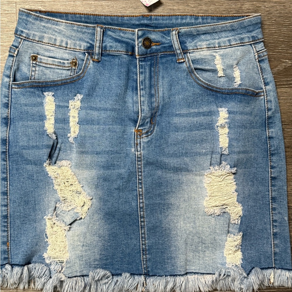 Distressed Women’s Medium Denim Skirt